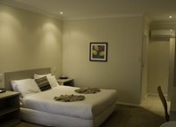 Lincoln Cottage Motor Inn - Accommodation Bookings 1