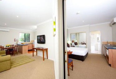 Pokolbin Hills Chateau Resort - Accommodation Bookings 2