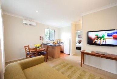 Pokolbin Hills Chateau Resort - Accommodation Bookings 3