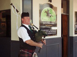 Jack Duggans Irish Pub - Accommodation Bookings 1