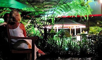 Lake Barrine QLD Accommodation Bookings