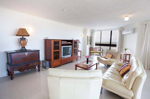 Broadwater Shores - Accommodation Bookings 2