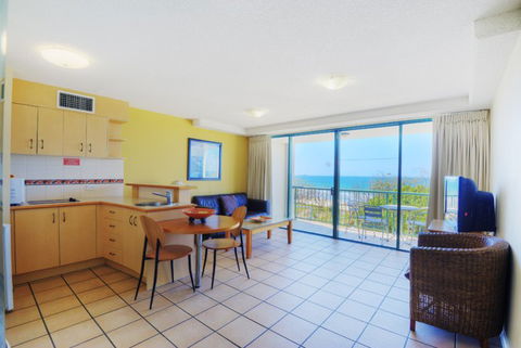 Grand Palais Beachside Resort - Accommodation Bookings 4