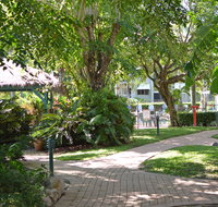 Cairns Beach Resort - Accommodation Bookings