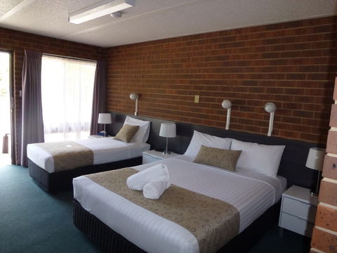 Healesville Motor Inn - Accommodation Bookings 1