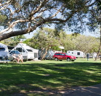 Dicky Beach Family Holiday Park - Accommodation Bookings