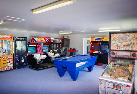 Dicky Beach Family Holiday Park - Accommodation Bookings 1