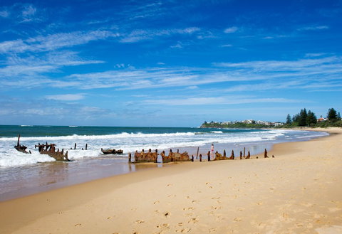 Dicky Beach Family Holiday Park - Accommodation Bookings 3