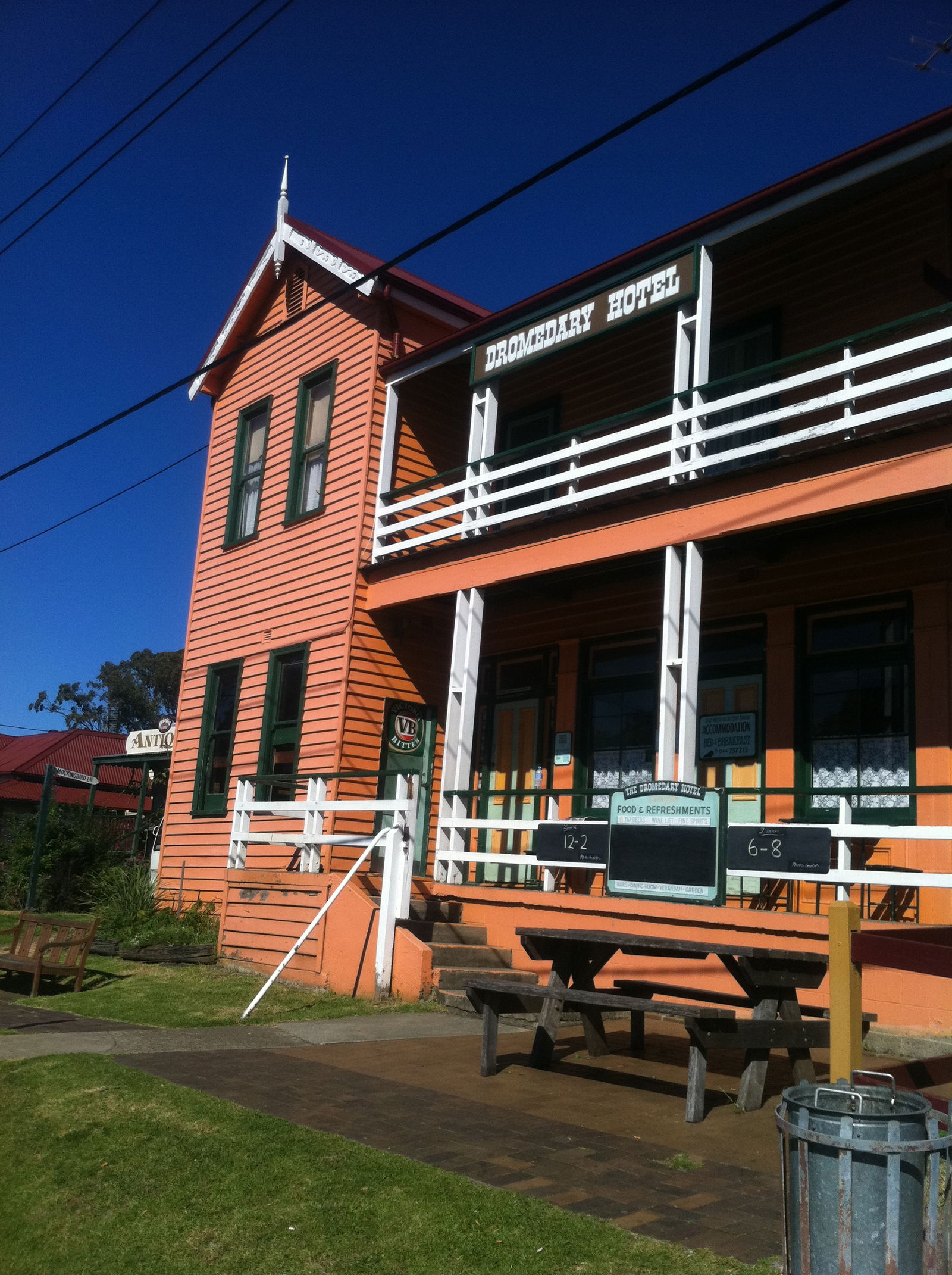 Akolele ACT Accommodation Bookings