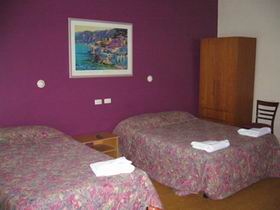 Clare Hotel - Accommodation Bookings 0