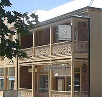 Cobb  Co Court Boutique Hotel - Accommodation Bookings