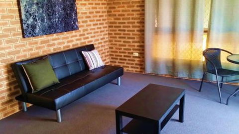 Jackaroo Apartments - Accommodation Bookings 2