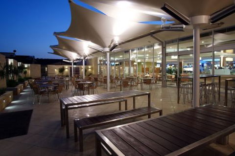 Gosford Rsl Club & Galaxy Motel - West Gosford - Accommodation Bookings 0