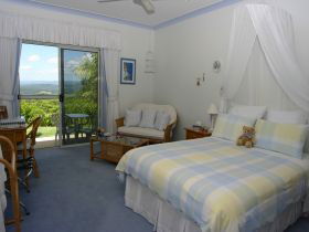 Ninderry Manor Luxury Retreat B&B - Accommodation Bookings 0