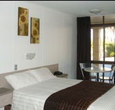 The Edge Hotel - Accommodation Bookings