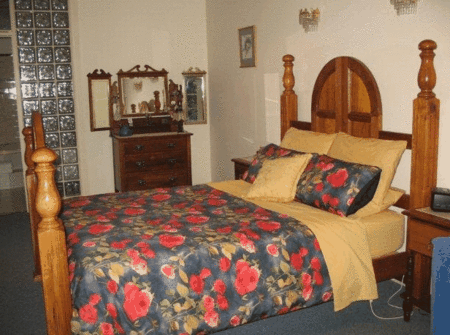 Cedars Indulgence Retreat - Accommodation Bookings