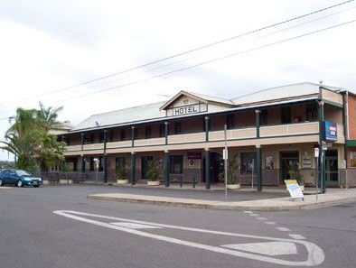 Crown Hotel Motel - Accommodation Bookings 0