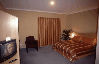 The Lighthouse Hotel - Accommodation Bookings