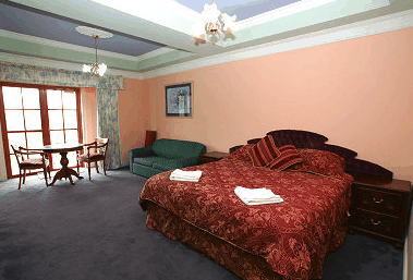 Hatchers Manor - Accommodation Bookings