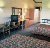 Camden Valley Country Club - Accommodation Bookings