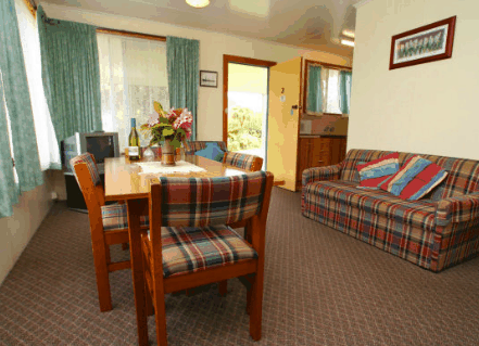 Sharonlee Strahan Villas - Accommodation Bookings 1