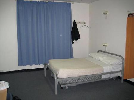 Adelaide Central YHA - Accommodation Bookings 4