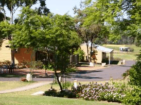 Helidon Natural Springs Spa Resort Motel - Accommodation Bookings