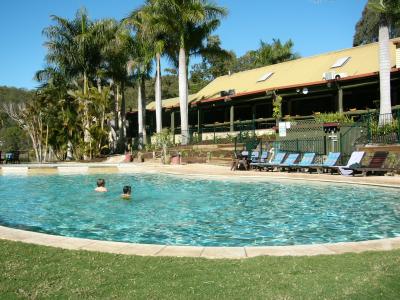 Advancetown QLD Accommodation Bookings
