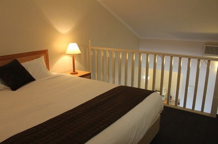 Harbour Sails Motor Inn - Accommodation Bookings 2