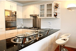 Jack And Newell Cairns Holiday Apartments - Accommodation Bookings 2