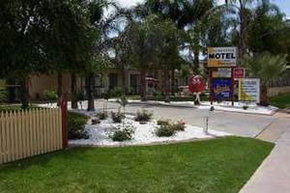 Sunraysia Motel And Holiday Apartments - Accommodation Bookings 1