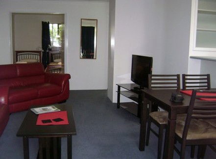 Weyba Gardens Resort - Accommodation Bookings 4