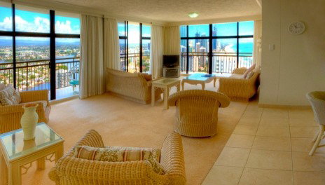 Surfers Aquarius On The Beach - Accommodation Bookings 2