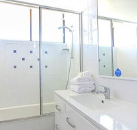 Seacrest Beachfront Holiday Apartments - Accommodation Bookings