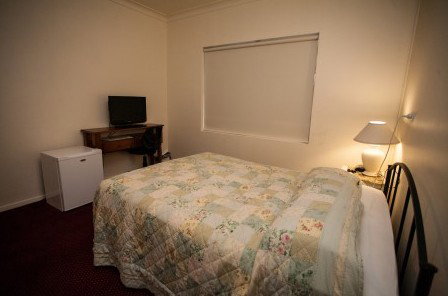 Millies Guesthouse & Serviced Apartments - Accommodation Bookings 2