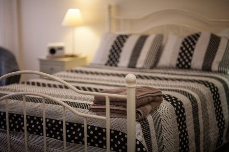 Millies Guesthouse & Serviced Apartments - Accommodation Bookings 4