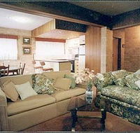 Hillside View Apartments - Accommodation Bookings