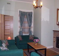 Mountain Top Holiday Home - Accommodation Bookings