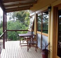 Henry's Retreat - Accommodation Bookings