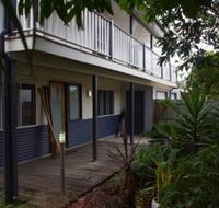 Moffat Beach Pet Friendly Holiday House - Accommodation Bookings
