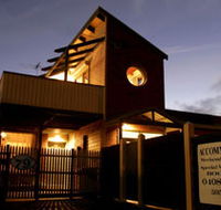 Black Dolphin Luxury Accommodation - Accommodation Bookings