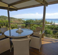 Discover Stradbroke - Accommodation Bookings