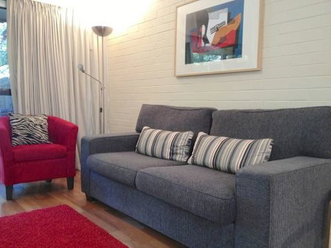 Staywest Apartments - Accommodation Bookings 2