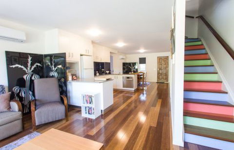 One Of A Kind Apartments - Accommodation Bookings 4