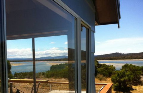 The Blue House Coles Bay - Accommodation Bookings 2