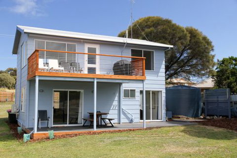 The Blue House Coles Bay - Accommodation Bookings 4