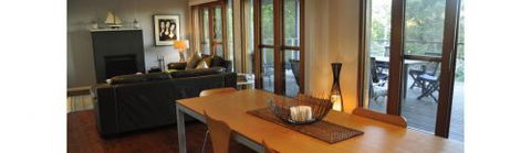 The Deck, Killcare - Accommodation Bookings 2
