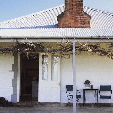 Old Schoolhouse Milton - Accommodation Bookings 0