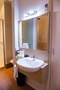 Quality Hotel Batman's Hill On Collins - Accommodation Bookings 33