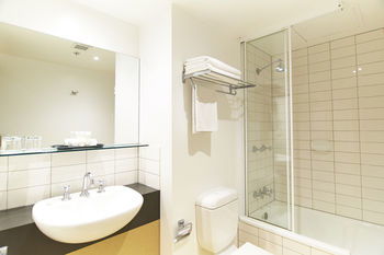 Ibis Melbourne Little Bourke Street - Accommodation Bookings 17